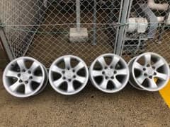 トヨタ プラド120 純正ホイール 4本セットのサムネイル