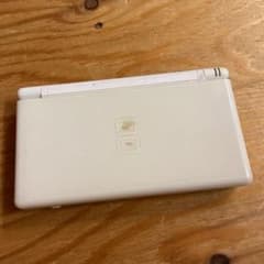 任天堂/Nintendo DS lightのサムネイル