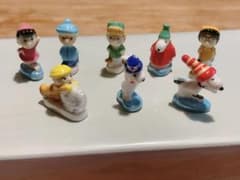 スヌーピー　フェーブ　陶器　スヌーピーと仲間たち　クリスマスのサムネイル