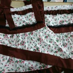 【りゅんりゅん様専用】親子お揃いエプロン【フリフリ】のサムネイル