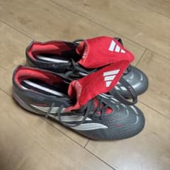 adidas プレデター ベラ付きサッカースパイク 25.5cm - メルカリ