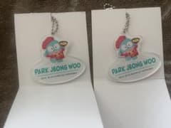 TREASURE はぴだんぶいcafe アクリルキーホルダー ジョンウのサムネイル