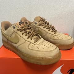 ナイキ エアフォース ワン　ローフラックス/ウィート　CJ9179-200のサムネイル