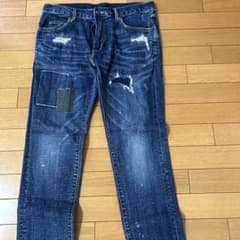 1PIU1UGUALE3 RELAX デニムパンツ ダメージ加工 - メルカリ