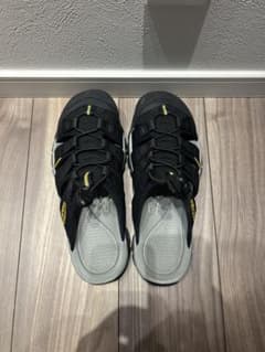 KEEN アウトドアサンダル 黒のサムネイル