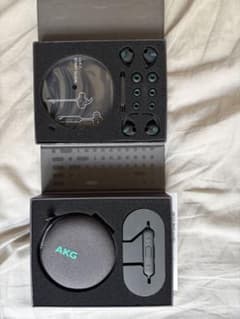 AKG N200 ワイヤレスイヤホン Bluetoothのサムネイル