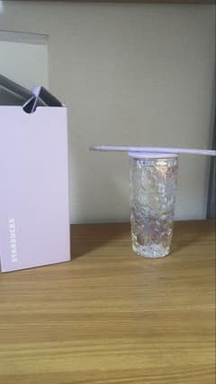 スターバックス 紫の桜 中国限定デザインのサムネイル