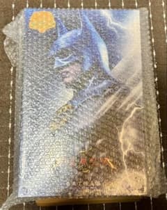 ザ・フラッシュ」1/6スケールフィギュア バットマン（ブルー＆グレー