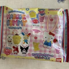 サンリオキャラクターズ マスコット＆グミ 　食玩のサムネイル
