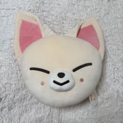 Stray Kids SKZOOクッション フォクシニー スキズ アイエン Stray Kids スキズ アイエン フォクシニー クッション - メルカリ