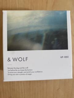 & WOLF セラムリキッドファンデーション light beigeのサムネイル