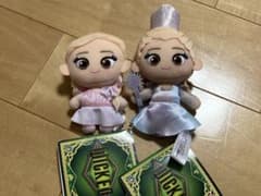 ウィキッド 永遠の約束　グリンダ　マスコット　ぬいぐるみ　4点セット ウィキッド 永遠の約束 ぬいぐるみ マスコット グリンダ - メルカリ