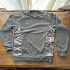 ミズノ　丸首フリースジャケットL size（新品未使用）