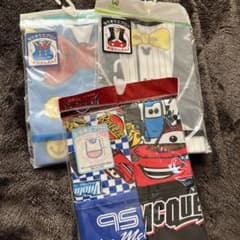 ディズニーのエプロン4点セットのサムネイル