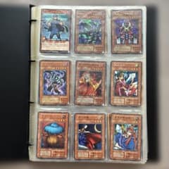 遊戯王OCG 初期カードまとめ売り ファイル付き - メルカリ