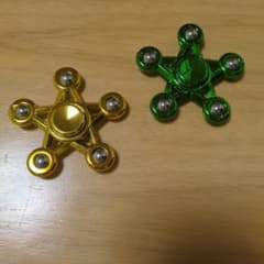 ハンドスピナー 2個セット 星型 メタリックのサムネイル
