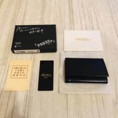 僕らがほしいキャッシュレス時代の理想の財布　PRESSo 旧モデル　ボタン無しのサムネイル