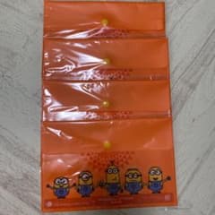ミニオン　pvcポーチのサムネイル