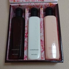 アロマローズ  ヘア&ボディセットのサムネイル