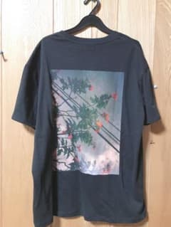 フィアオブゴッド エッセンシャルズ Tシャツのサムネイル