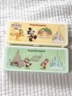 明治オリジナル　ディズニー　らくらくキューブお出かけ用ケース　2個セットのサムネイル