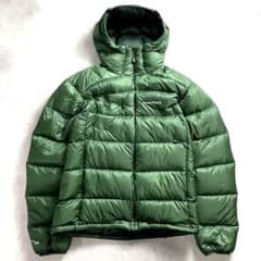 極美品 モンベル ライトアルパインダウンパーカ グリーン M 1101606