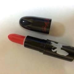 MAC リップスティックのサムネイル