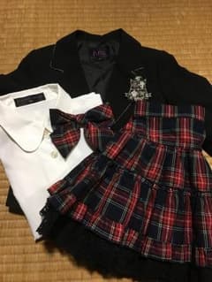 ヒロミチナカノフォーマルのサムネイル