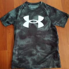 Under Armour 半袖Tシャツ YLGサイズのサムネイル