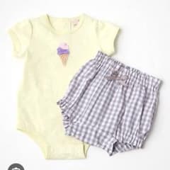 petit main 70サイズ イエロー Tシャツとショートパンツセットのサムネイル
