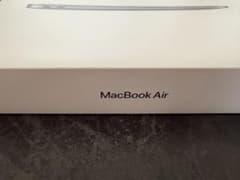 Apple MacBook Air 13インチ M1 MGN63J/Aのサムネイル