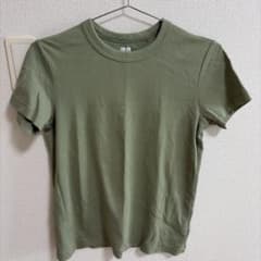UNIQLO クルーネックTシャツ カーキ Lサイズのサムネイル