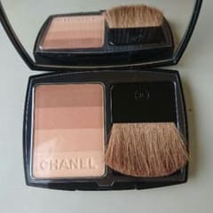 CHANEL  パウダーのサムネイル