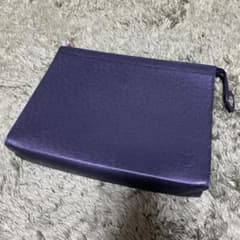 LOUIS VUITTON シンプル クラッチバッグのサムネイル