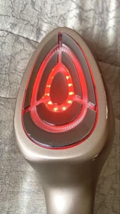 IKKOプロデュース ME ラボンエクラ美顔器のサムネイル