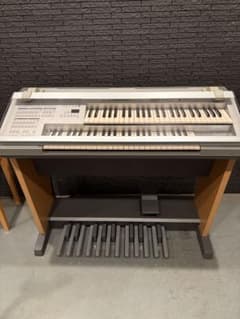 Electone STAGEA mini  ELB-01 椅子、蓋付き Electone Yamaha STAGEA ELB-01 mini 鍵盤蓋付き - メルカリ