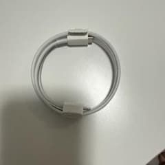 【新品】Apple 純正　ライトニングケーブルのサムネイル