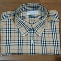 未使用 BURBERRY シャツ♪のサムネイル