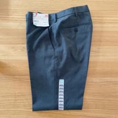 【新品】ユニクロ　感動パンツ　ウールライク　85×76  65cm補正済みのサムネイル