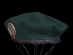 実物 スイス軍 ベレー帽 58cm 歩兵部隊 ミリタリー 帽子 制帽 緑 実物 スイス軍 ベレー帽 56cm 山岳師団 ミリタリー 帽子 制帽 スイス