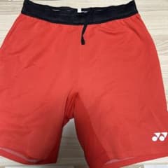 ヨネックス バドミントンパンツ 赤Lサイズ - メルカリ
