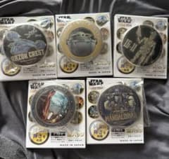 Star Wars The Mandalorian 金バッジ 5点セット - メルカリ