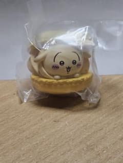ちいかわ キャラマカロン うさぎ ガチャ 中身未開封のサムネイル
