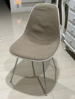 ハーマンミラー社　イームズ(Eames) サイドシェルのサムネイル