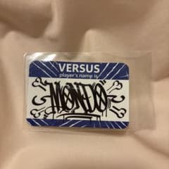 【匿名配送】VERSUS ガチャ B賞 ステッカー CR　モンド　Mondo