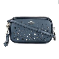 COACH スタッズショルダーバッグのサムネイル