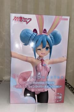 フ*ム様 BiCute Bunnies フィギュア 初音ミク ウィンク パールピのサムネイル