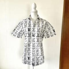 サマーセール】LOUIS VUITTON プレイスグラフィックシャツ モノグラム 中古・古着通販】LOUIS VUITTON (ルイ ヴィトン) プレイス