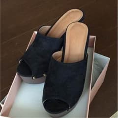【美品】ミュールのサムネイル