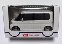 【新品】ダイハツ タントカスタム ホワイトLA600S プルバックカーのサムネイル